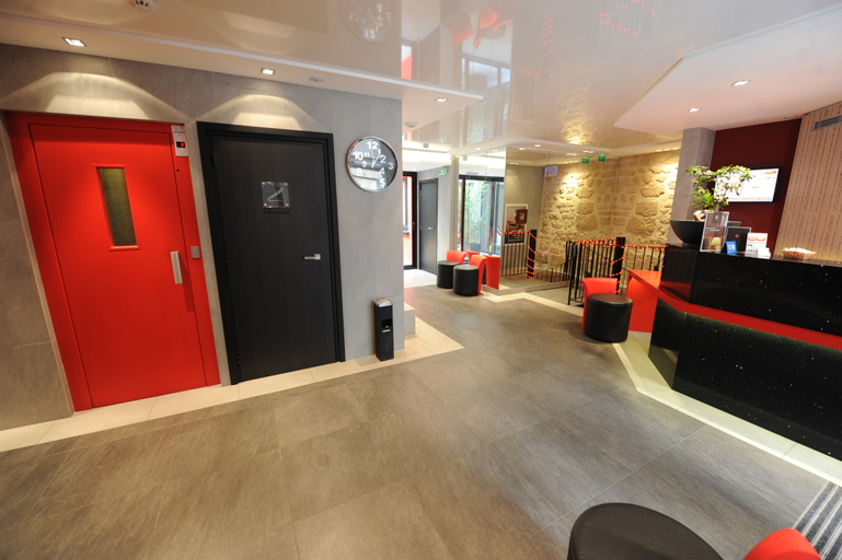 Public Area 2, The Originals Boutique Hôtel du Vieux Saule, Paris, Paris