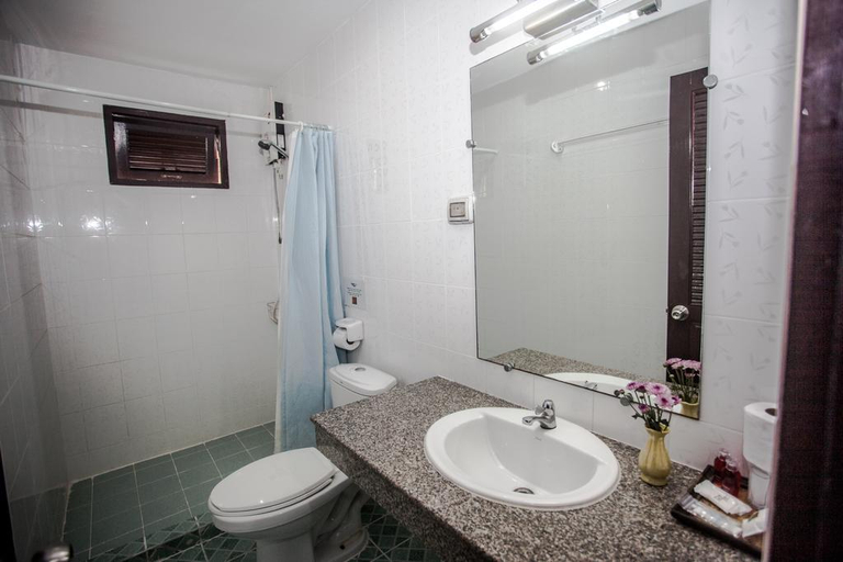 Bathroom, Nirvana Hotel, Phuket Island