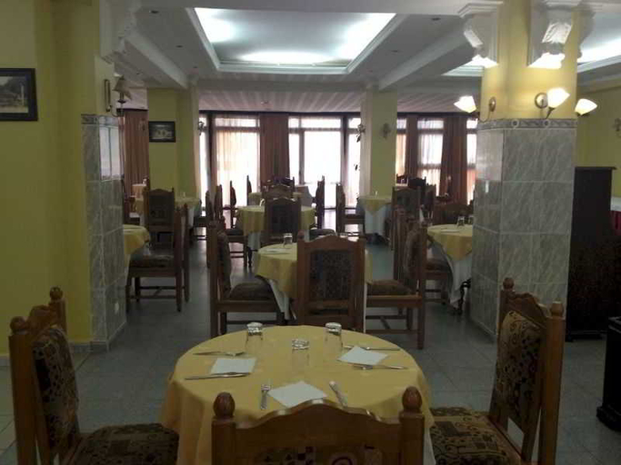 Food & Drinks 5, Hotel de l'Aeroport, Dar El Beida