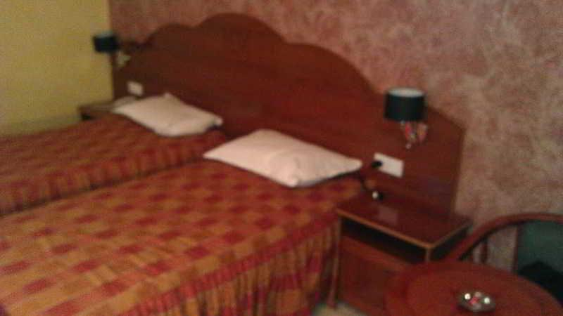 Bedroom 3, Hotel El Kenz, Setif