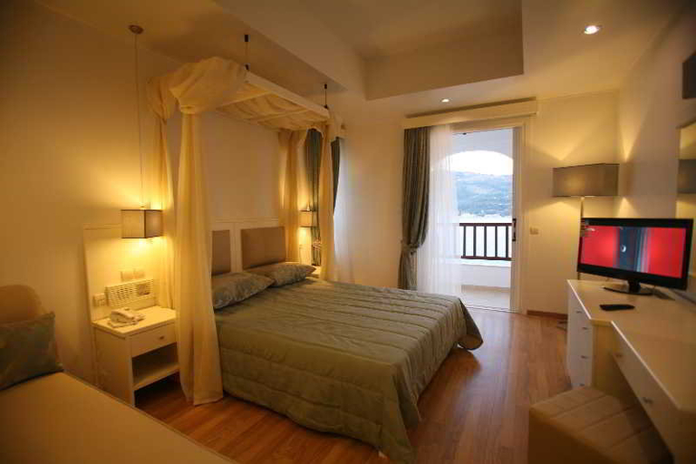 Bedroom 4, Mirini Hotel, North Aegean