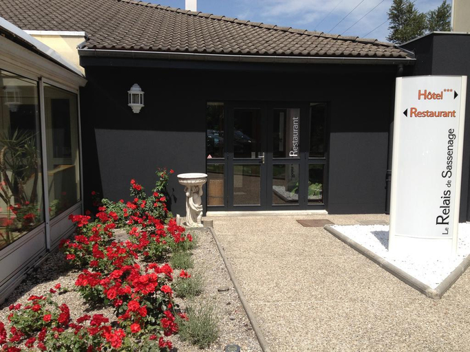 Public Area 2, Le Relais De Sassenage, Isère