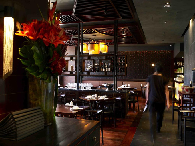 Food & Drinks 5, The Cullen Melbourne - Art Series, Melbourne