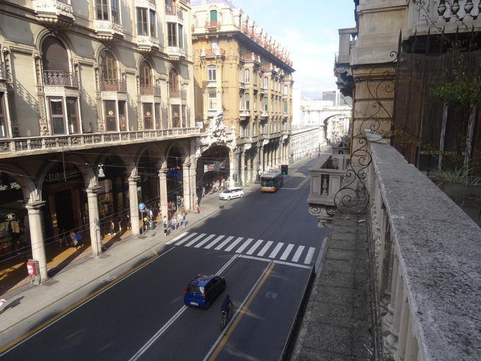 Exterior & Views 2, Albergo Locanda Alambra, Genova
