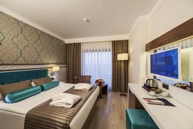 Bedroom 3, Luna Blanca Resort, Manavgat