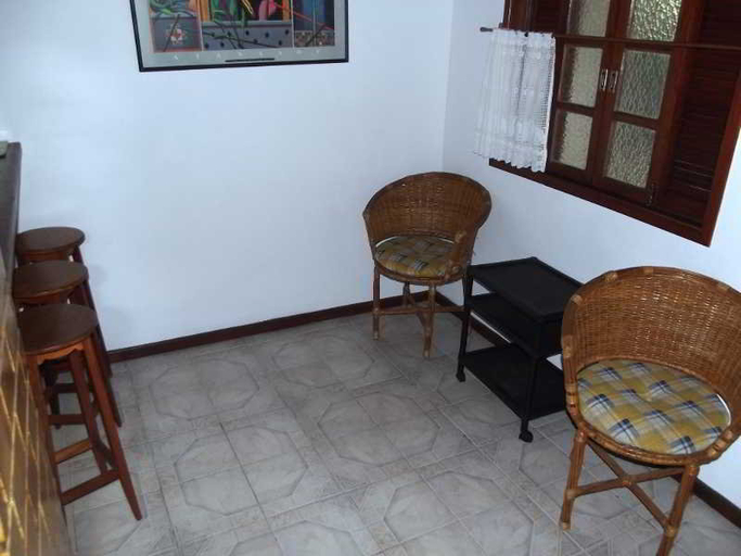 Others 3, Flats Paguru, Armação dos Búzios