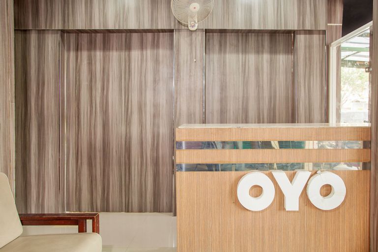 OYO 164 Ang'S Residence, Surabaya