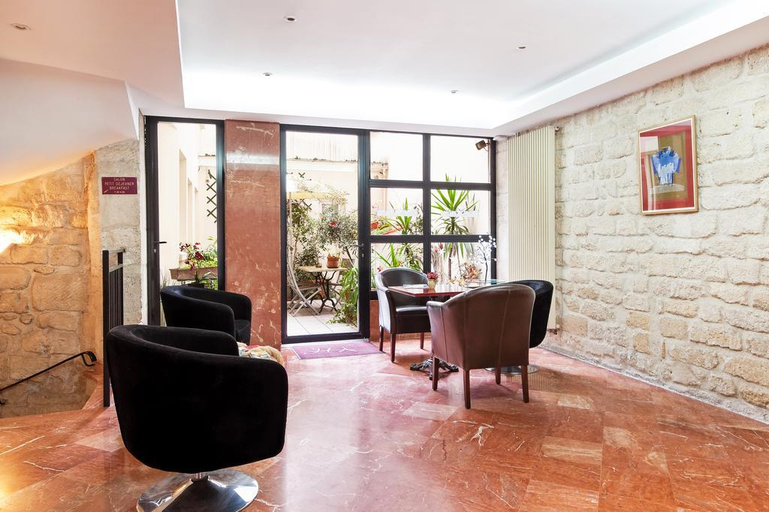 Public Area 2, Hotel Americain, Paris