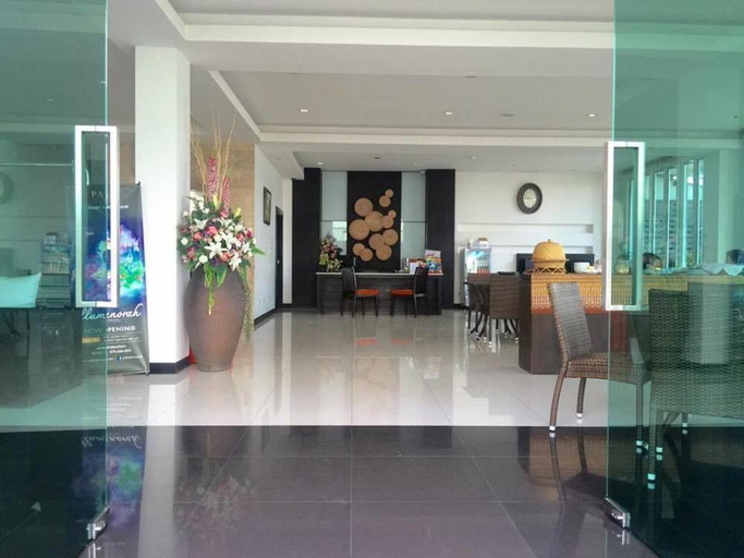 Public Area 2, The White Pearl Hotel, Mueang Krabi