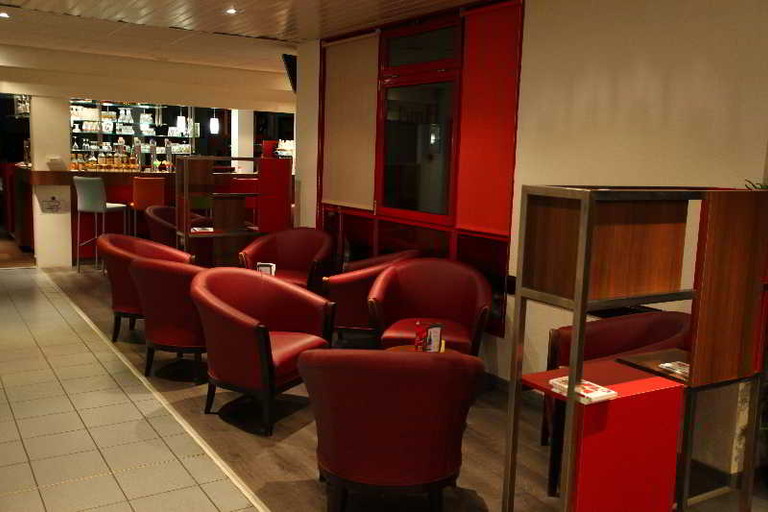 Public Area 2, The Originals City Complexe Ascotel Lille Métropole, Nord