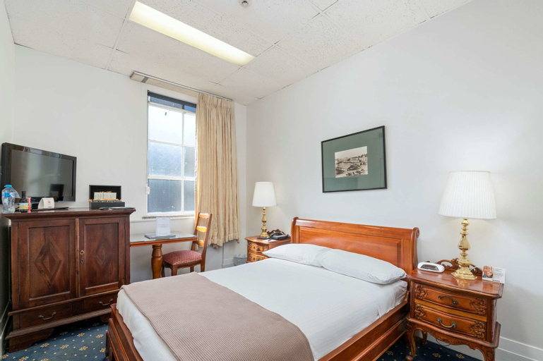 Bedroom 22