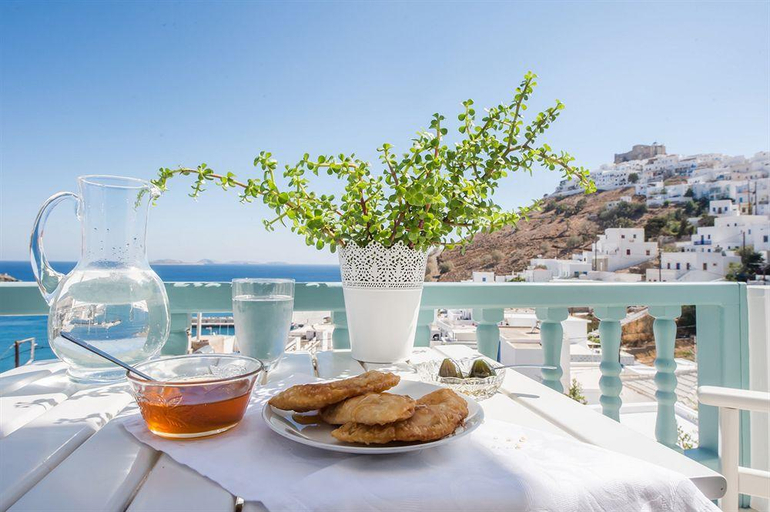 Food & Drinks, Aphrodite Studios, South Aegean