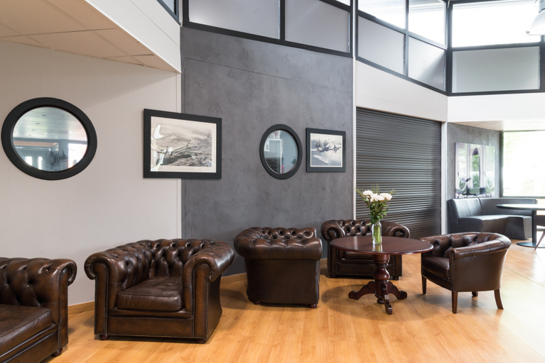Public Area 2, The Originals Boutique, Hôtel Le Cap, Gap Sud, Hautes-Alpes