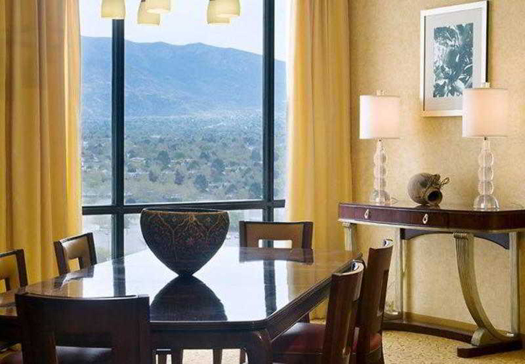 Exterior & Views 2, Marriott Albuquerque, Bernalillo