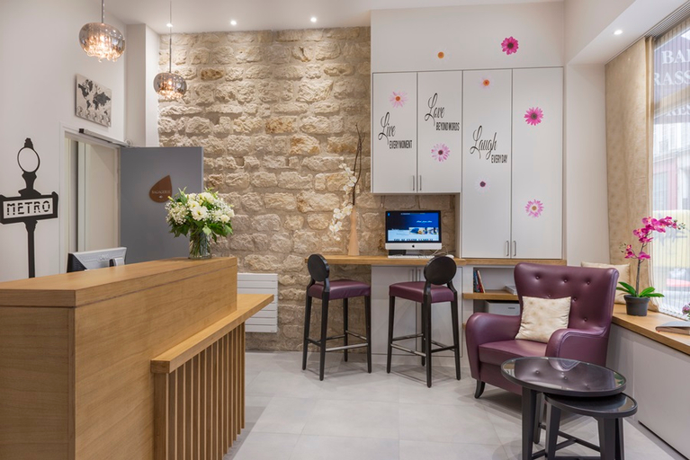 Public Area 2, Hotel France Albion, Paris