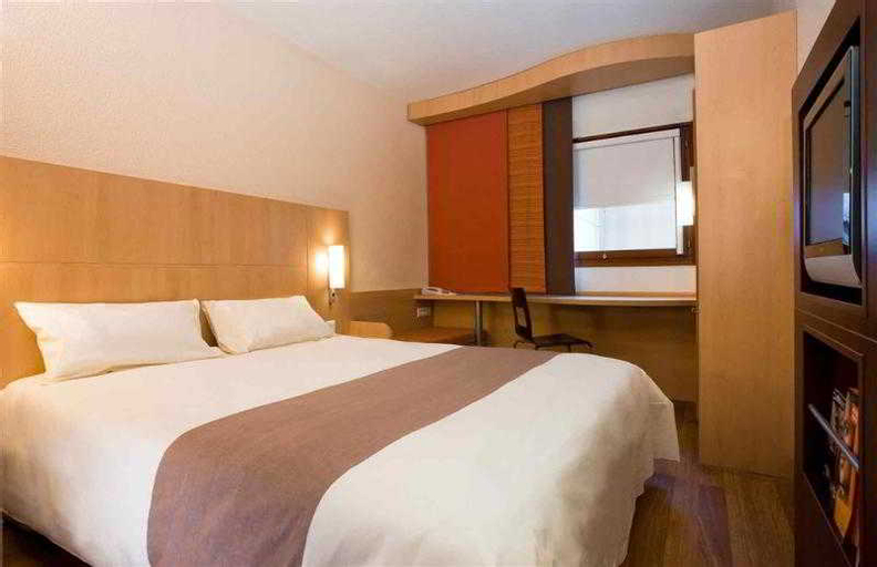 IBIS Anshan Shengli Square, Anshan