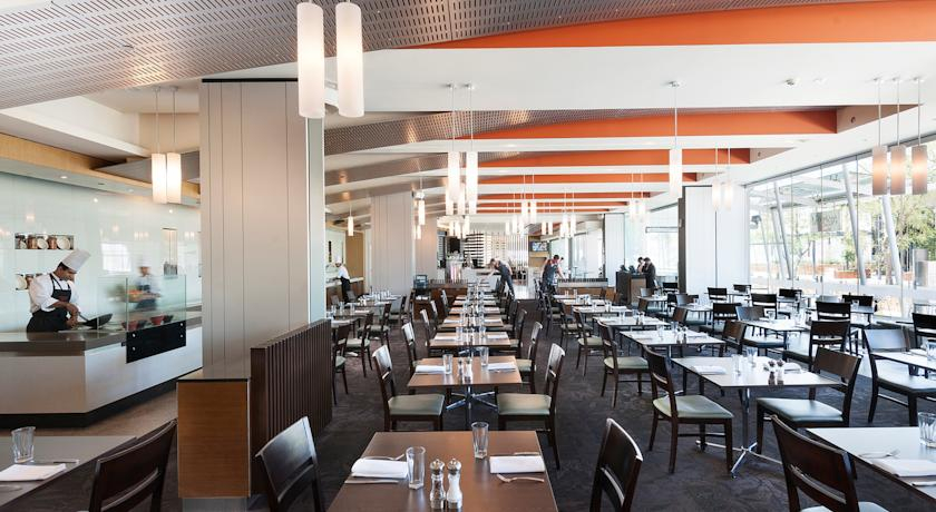 Food & Drinks 5, Crown Promenade Perth, Perth