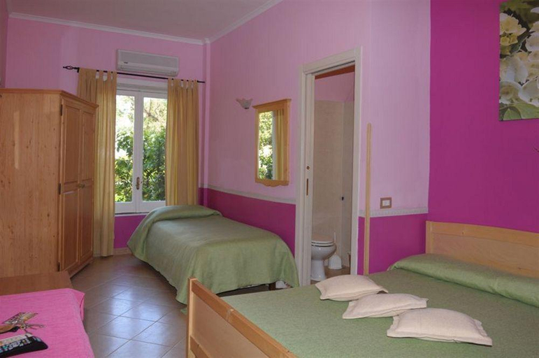 Bedroom 3, Casa Dominova de Luxe, Napoli