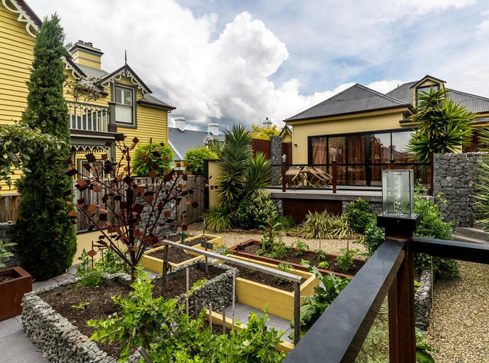 Exterior & Views 5, Corinda Contemporary, Hobart