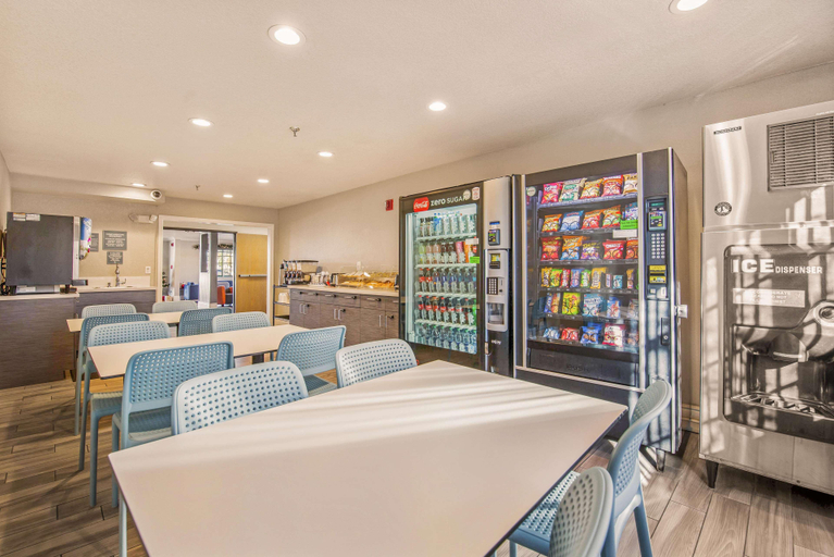 Public Area 2, SureStay by Best Western Fontana, San Bernardino