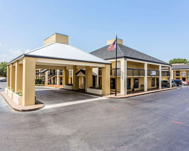 Quality Inn Mt. Pleasant - Charleston, Charleston