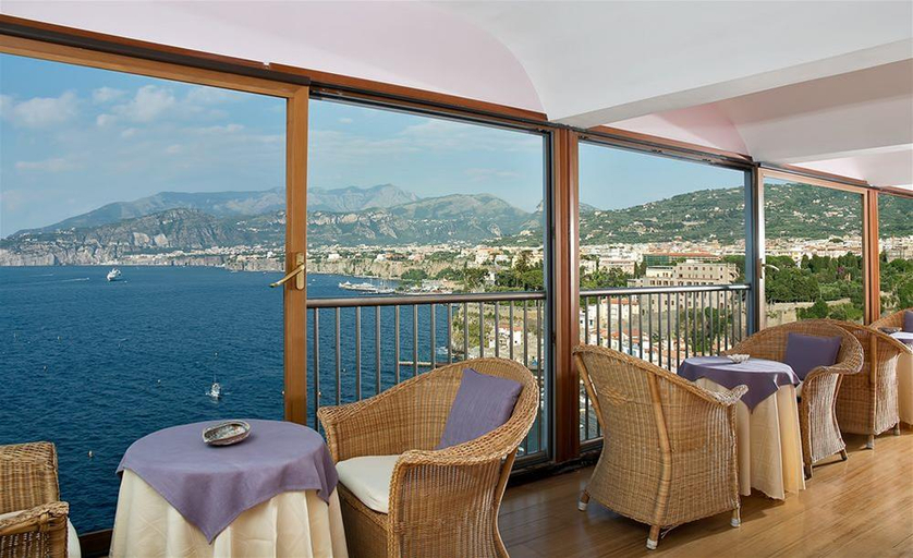 Exterior & Views 2, Hotel Belair, Napoli