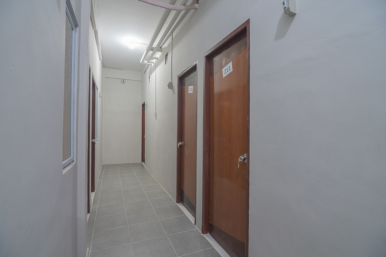 Public Area 4, Formerly RedDoorz @ Jalan Pelita Batam, Batam