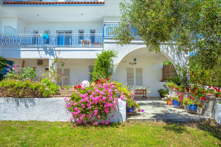 Exterior & Views 4, Xenios Faros Apartments, Central Macedonia