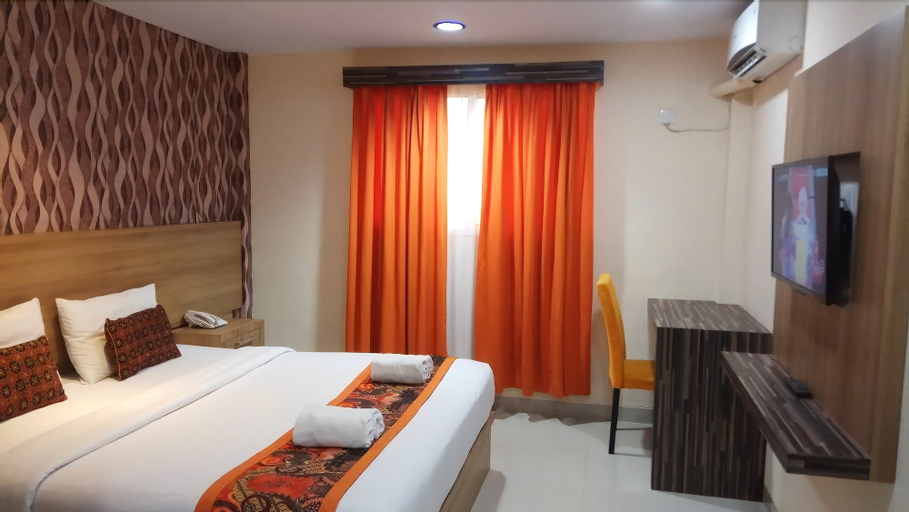 New D Dhave Hotel, Padang