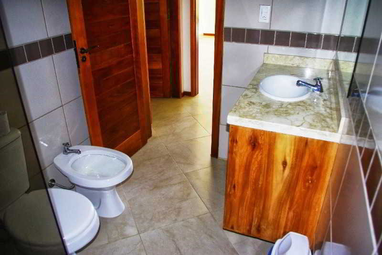 Bathroom 5, Village Muta, Porto Seguro