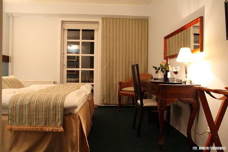 Bedroom 3, Copenhagen Airport Hotel, Dragør