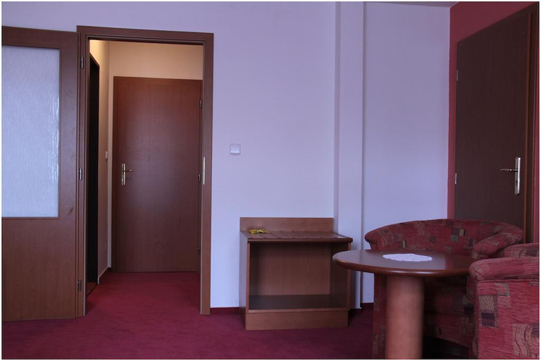 Public Area 3, Hotel Attic, Praha 4