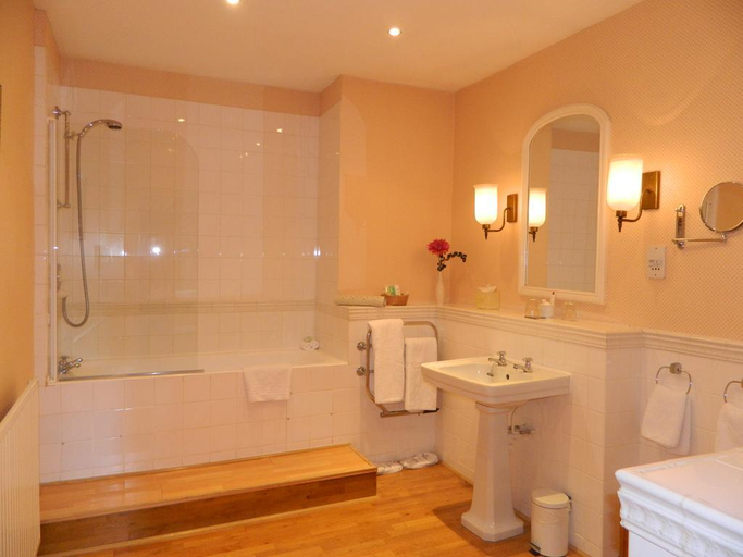 Bathroom 4, Eastwell Manor, Kent