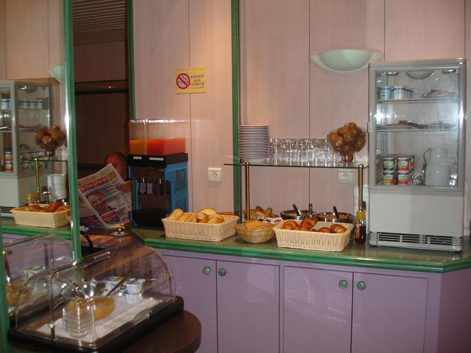 Food & Drinks 5, Brit Hotel Suisse et Bordeaux - Centre Gare, Isère