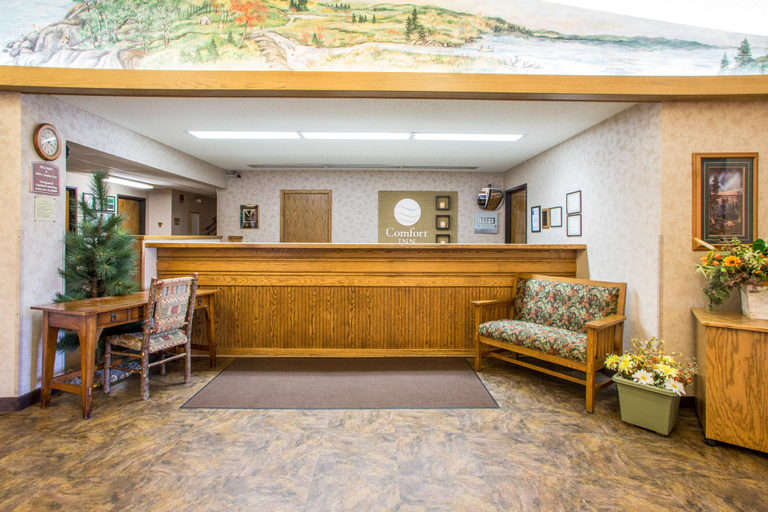 Public Area 2, Quality Inn Ironwood, Gogebic
