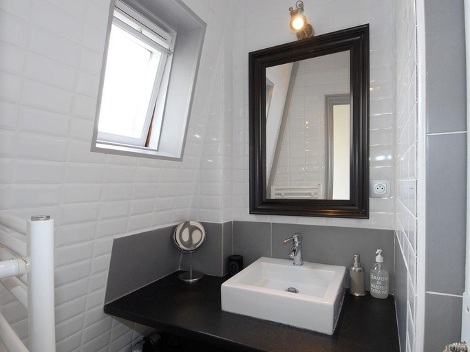 Bathroom 5, Appart Porte de Versailles, Paris