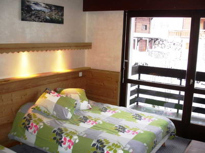 Bedroom 5, Le Soly Hotel, Haute-Savoie