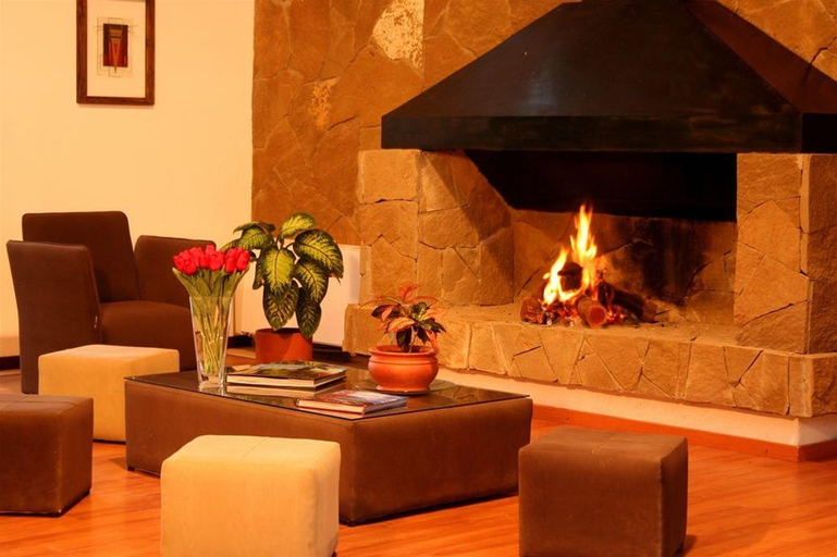 Public Area 2, Hosteria Tierra Tehuelche, Lago Argentino
