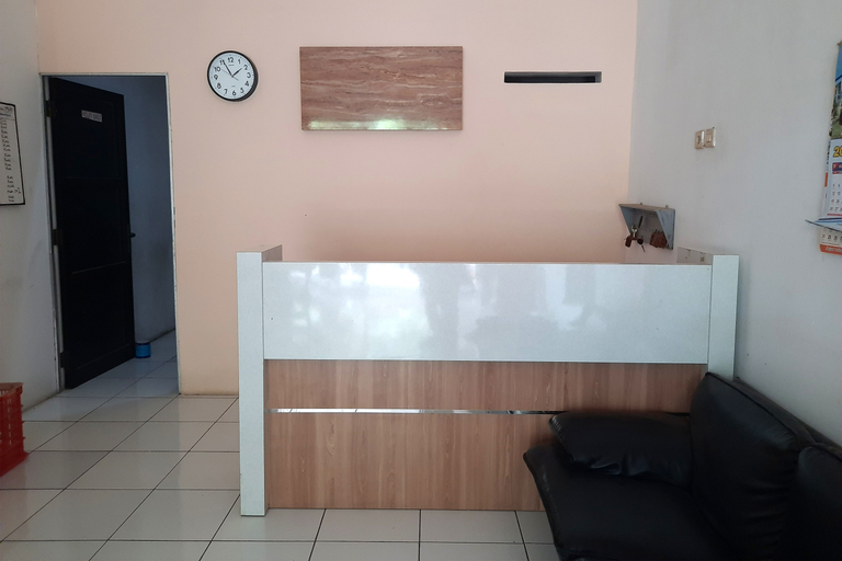Public Area 3, Hotel O Camel Residence, Semarang