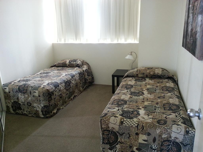 Bedroom 3, Ocean Plaza Resort, Gold Coast