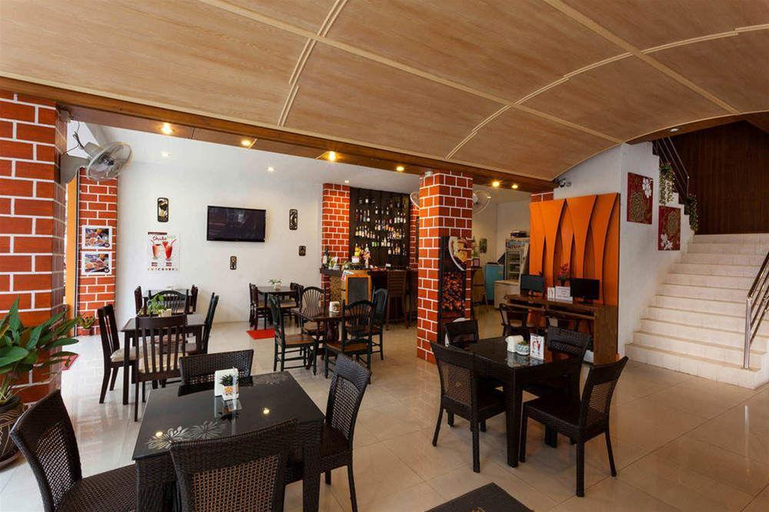 Food & Drinks 5, LARN PARK RESORTEL, Phuket Island