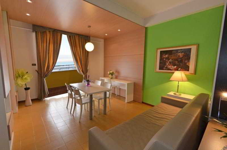 Bedroom 4, Grand Eurhotel, Pescara
