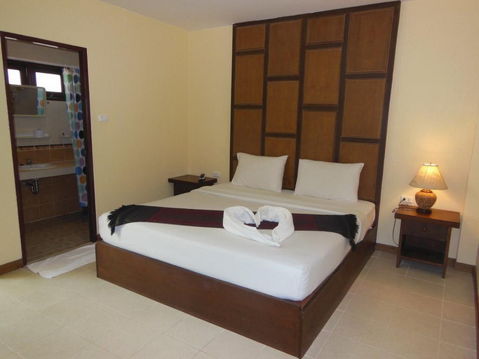 Bedroom 4, Paddy's Palms Resort, Koh Chang