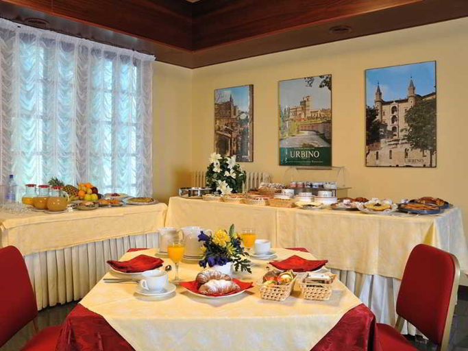 Food & Drinks 4, Hotel Dei Duchi, Pesaro E Urbino