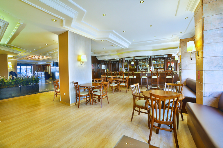 Food & Drinks 5, Hotel Grand Emin, Fatih