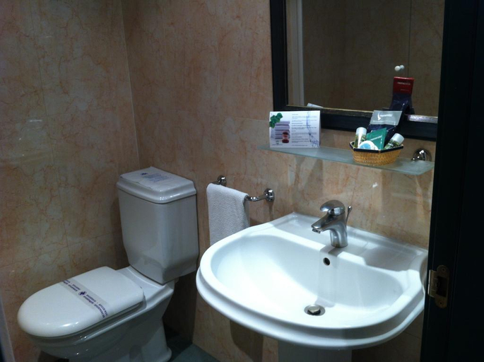 Bathroom, Jardin De Aranjuez, Madrid