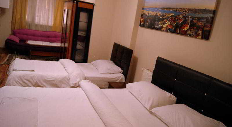 Bedroom 2, Taksim Suite II, Beyoğlu