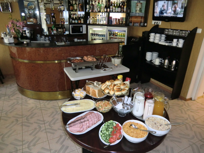 Food & Drinks 5, Dorell Guesthouse, Tallinn