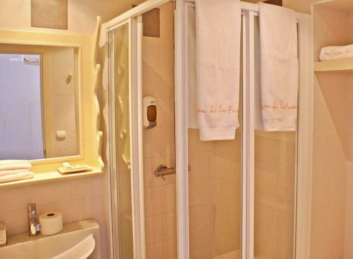 Bathroom 4, La Casa de la Favorita, Cádiz