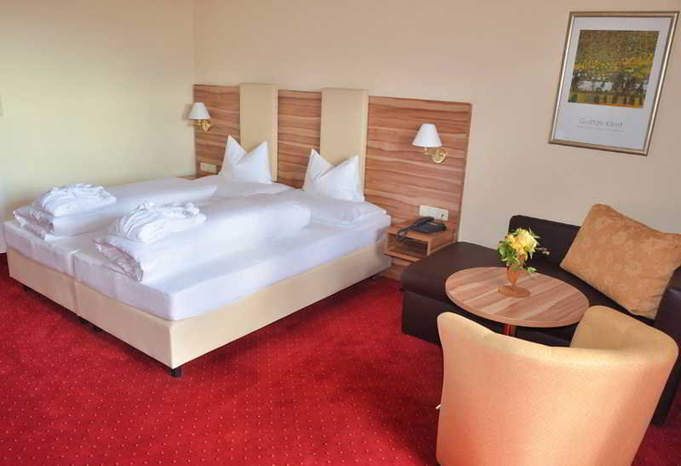 Bedroom 3, Hotel-Farm Pirchner Hof in Tyrol, Kufstein